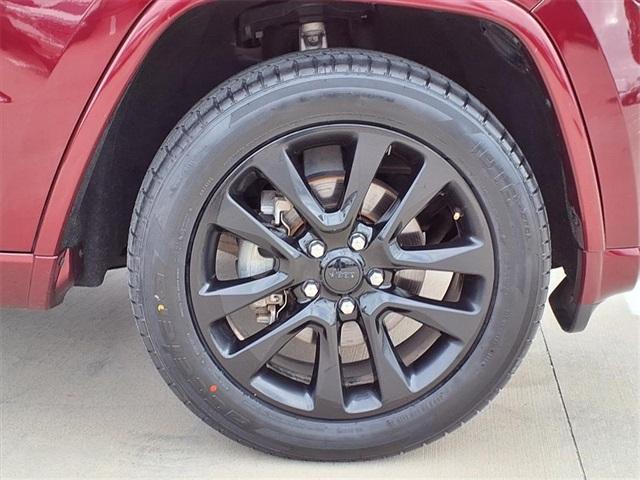 used 2019 Jeep Grand Cherokee car, priced at $17,466