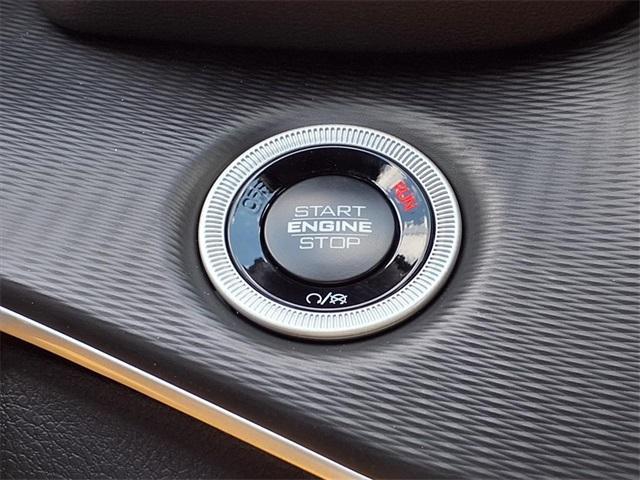 new 2025 Jeep Grand Cherokee L car, priced at $40,000