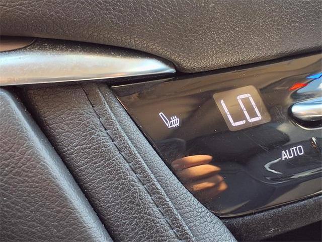 used 2018 Cadillac XT5 car, priced at $18,770
