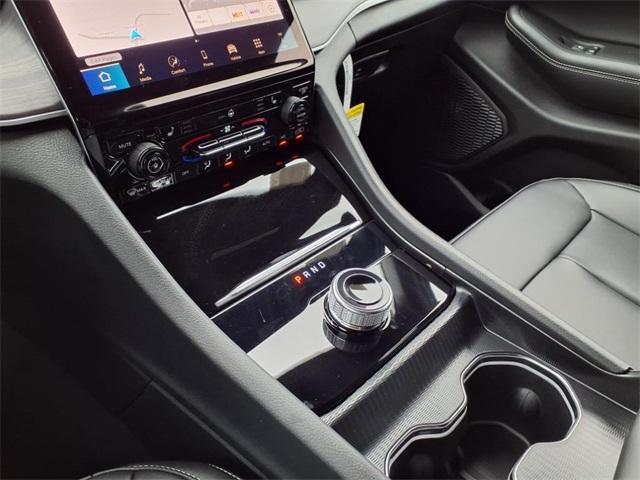 new 2025 Jeep Grand Cherokee car, priced at $39,380