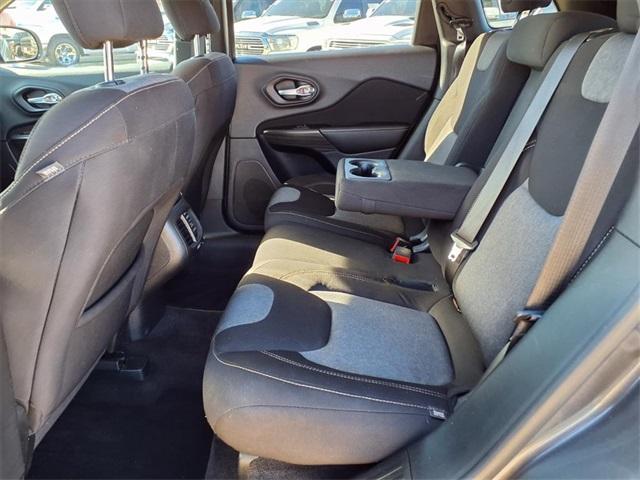 used 2017 Jeep Cherokee car, priced at $10,974