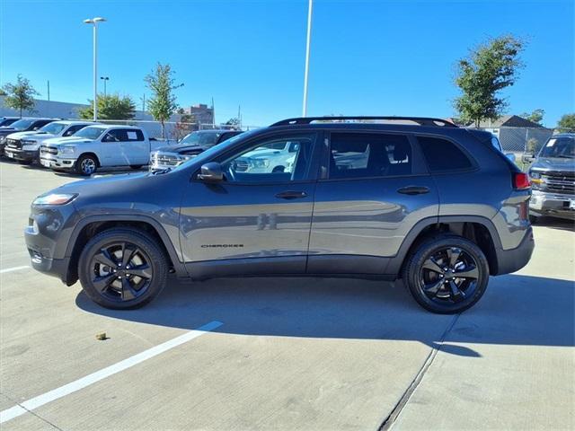 used 2017 Jeep Cherokee car, priced at $10,974