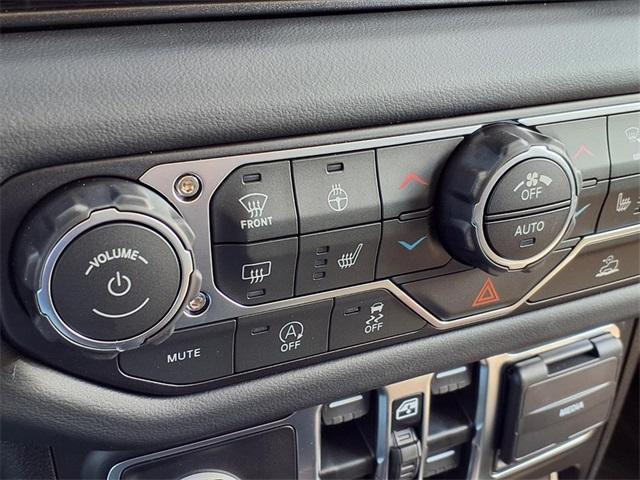 new 2025 Jeep Wrangler car, priced at $58,290