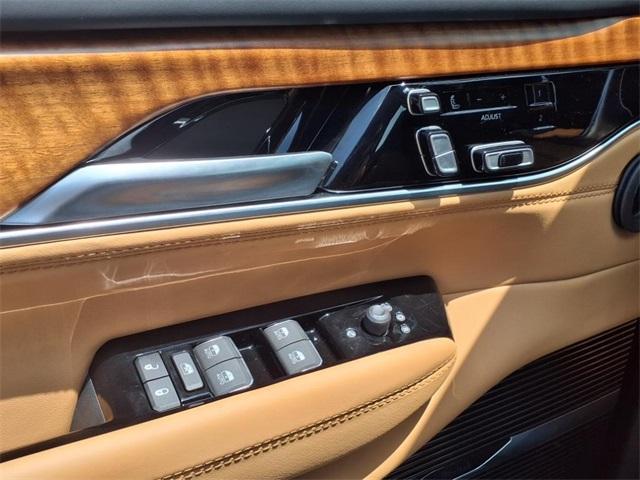 new 2025 Jeep Grand Wagoneer L car, priced at $106,595