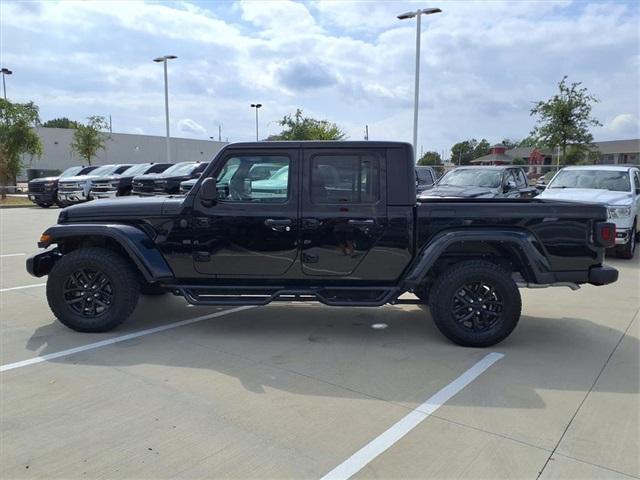 used 2022 Jeep Gladiator car, priced at $27,889