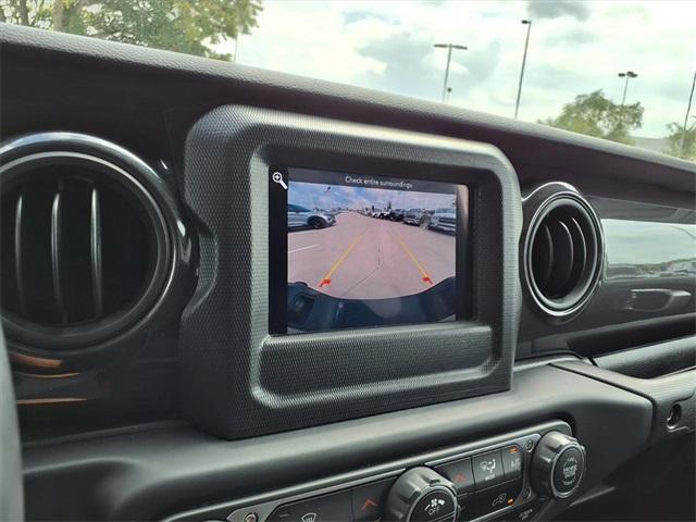 used 2022 Jeep Gladiator car, priced at $27,889