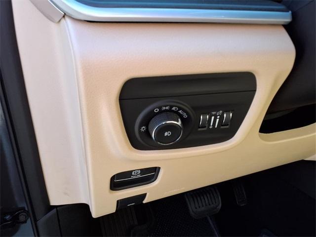 new 2025 Jeep Grand Cherokee L car, priced at $53,335