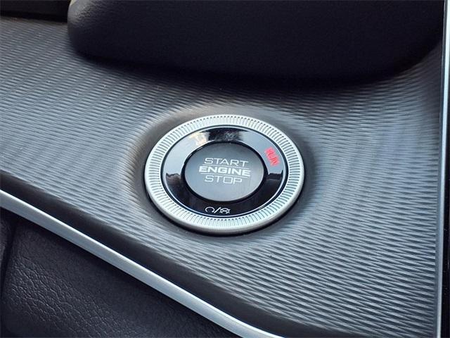 new 2025 Jeep Grand Cherokee car, priced at $37,185