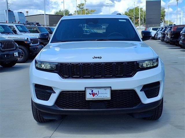 new 2025 Jeep Grand Cherokee car, priced at $37,185