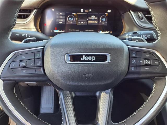 new 2025 Jeep Grand Cherokee car, priced at $37,185