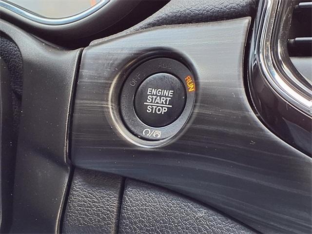 used 2022 Jeep Grand Cherokee WK car, priced at $20,067