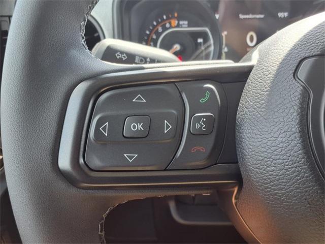 new 2025 Jeep Gladiator car, priced at $45,830