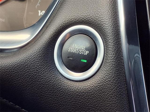 used 2023 Chevrolet Traverse car, priced at $25,628