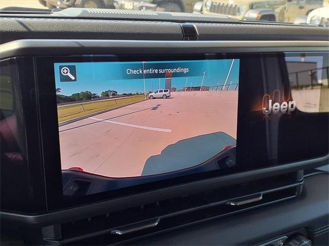 new 2025 Jeep Gladiator car, priced at $44,525