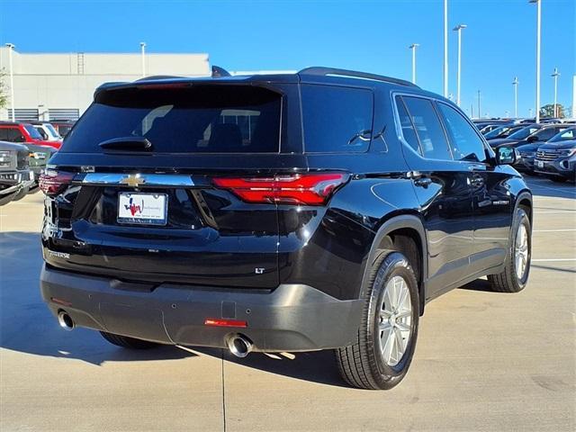 used 2023 Chevrolet Traverse car, priced at $25,072