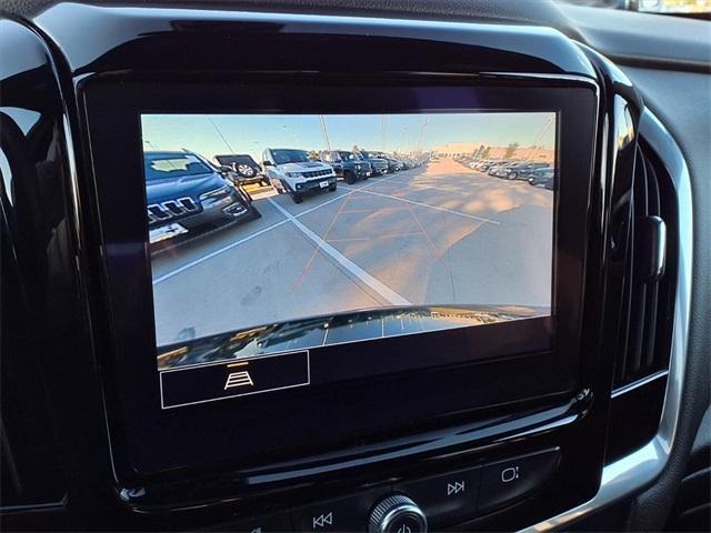 used 2023 Chevrolet Traverse car, priced at $25,072