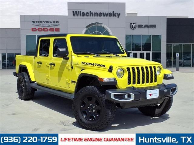 used 2023 Jeep Gladiator car, priced at $33,352