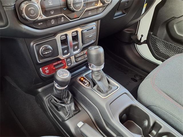 new 2025 Jeep Wrangler car, priced at $46,415