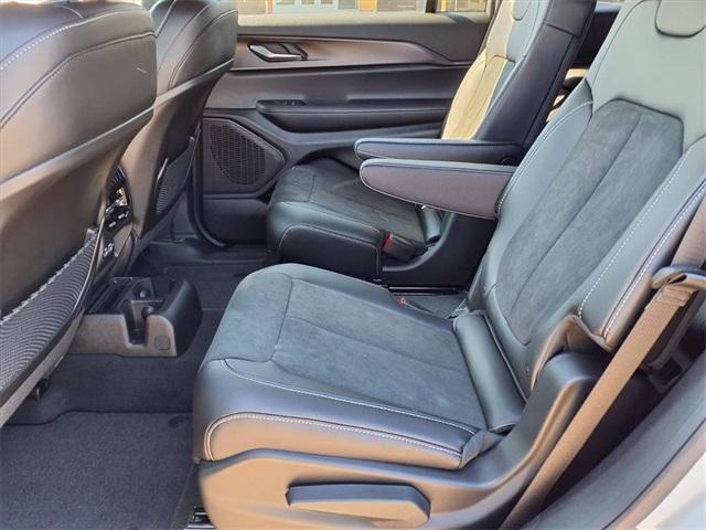 new 2025 Jeep Grand Cherokee L car, priced at $42,435