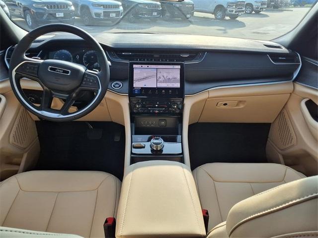 new 2025 Jeep Grand Cherokee car, priced at $41,948