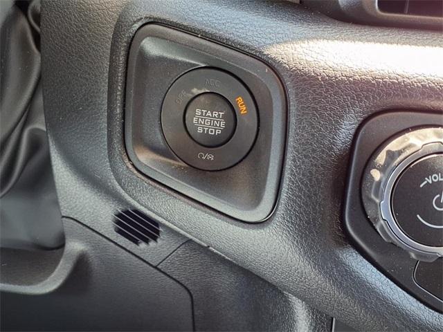 new 2025 Jeep Wrangler car, priced at $37,250