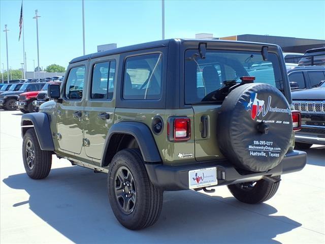 new 2025 Jeep Wrangler car, priced at $37,250