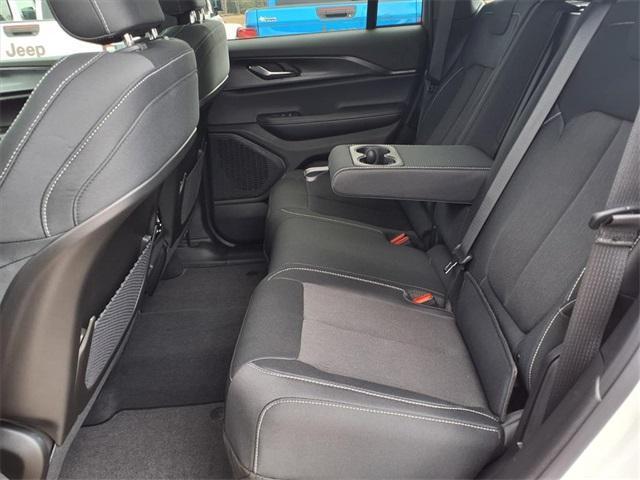 new 2025 Jeep Grand Cherokee car, priced at $36,248