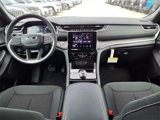 new 2025 Jeep Grand Cherokee car, priced at $36,248