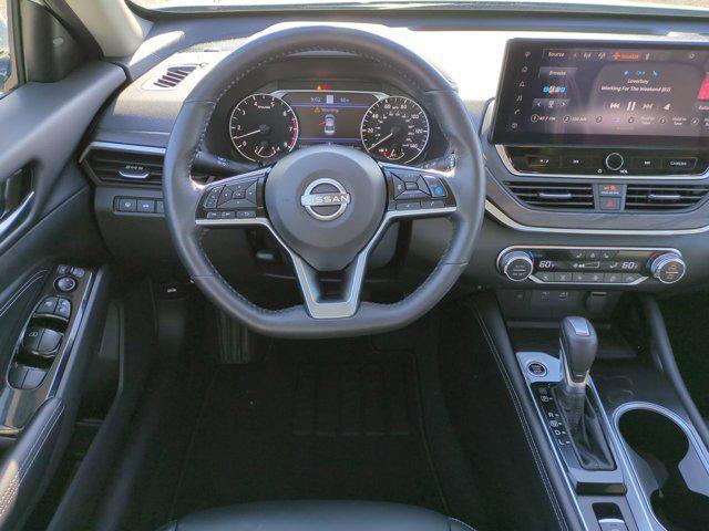 used 2023 Nissan Altima car, priced at $28,952