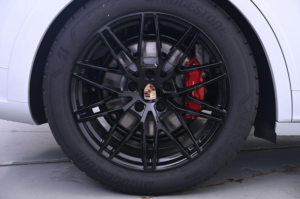 new 2026 Porsche Cayenne car, priced at $154,780