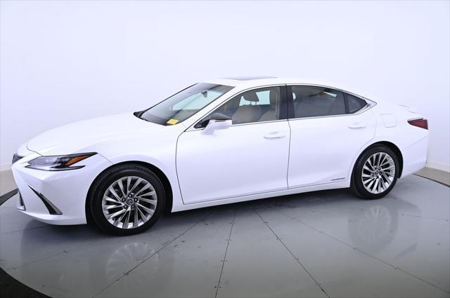 used 2022 Lexus ES 300h car, priced at $37,992