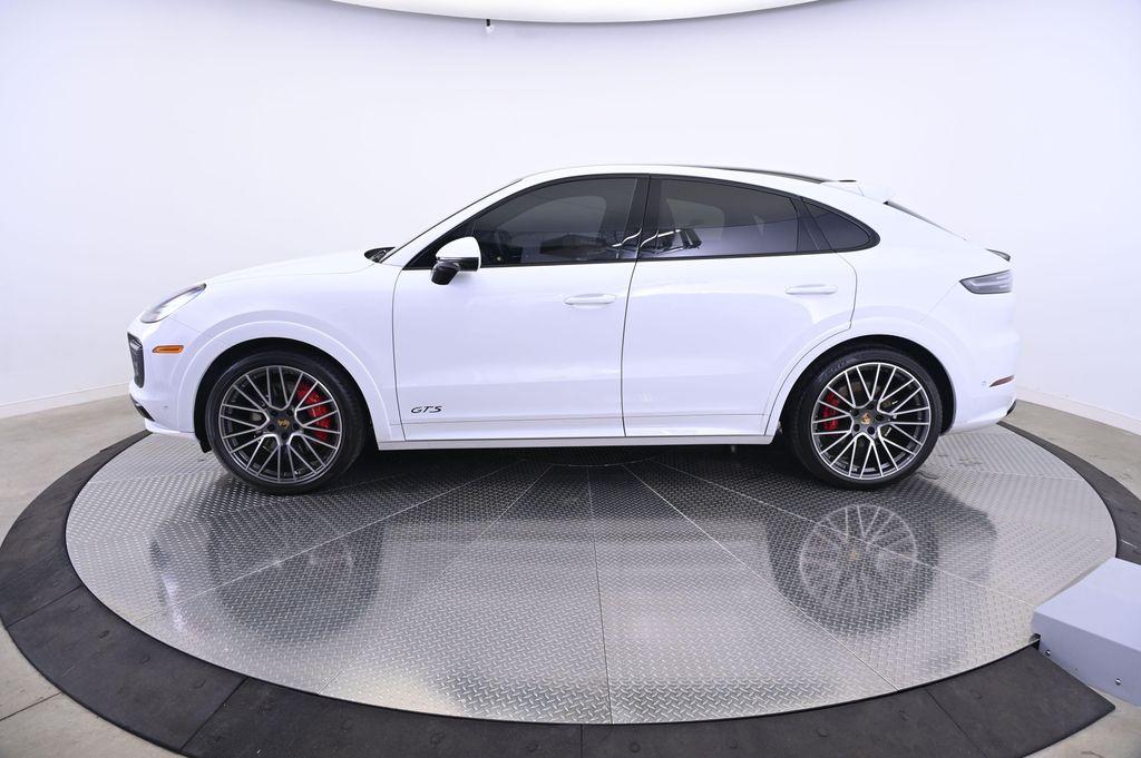 used 2022 Porsche Cayenne car, priced at $87,991
