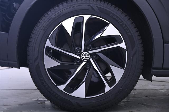 used 2022 Volkswagen ID.4 car, priced at $25,991