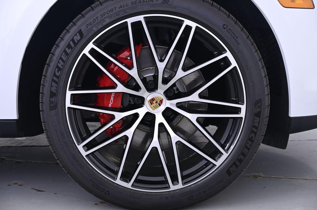 new 2025 Porsche Macan car, priced at $95,435