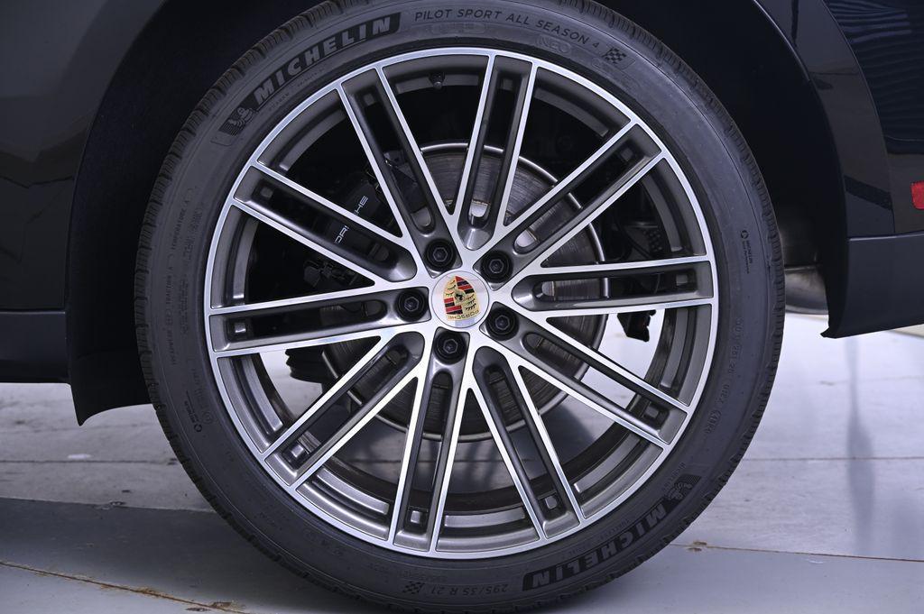 new 2025 Porsche Macan car, priced at $76,575