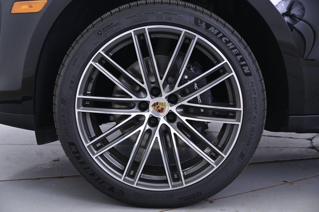 new 2025 Porsche Macan car, priced at $76,575