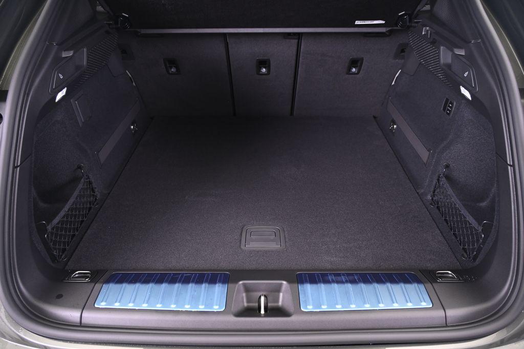 new 2025 Porsche Macan car, priced at $110,575