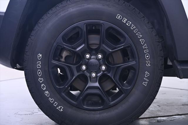 used 2022 Jeep Cherokee car, priced at $24,991