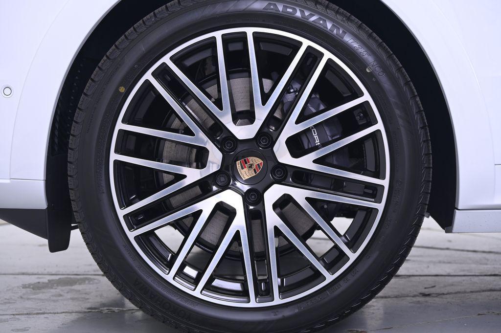 new 2026 Porsche Cayenne car, priced at $117,500