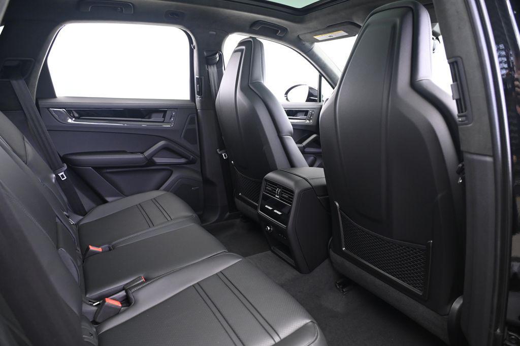 new 2025 Porsche Cayenne car, priced at $144,005