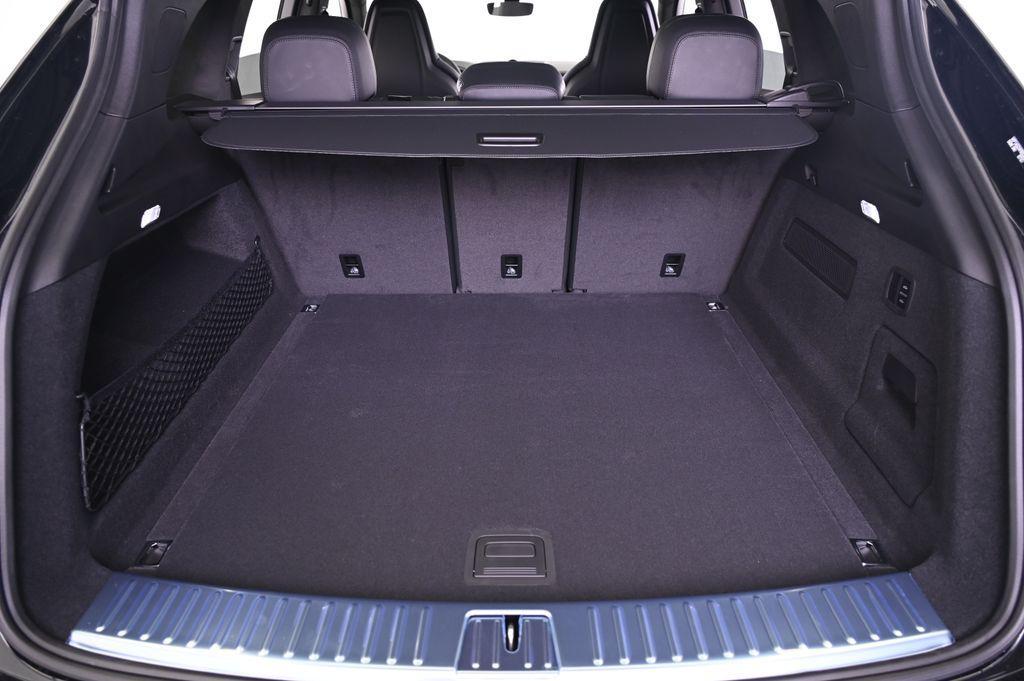 new 2025 Porsche Cayenne car, priced at $144,005