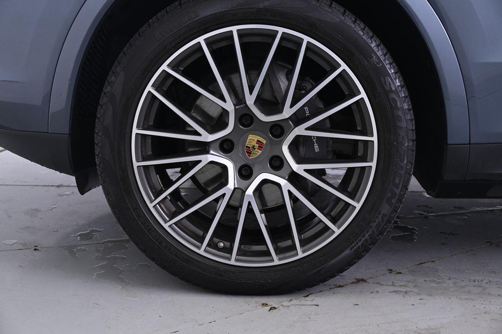 used 2020 Porsche Cayenne car, priced at $29,491