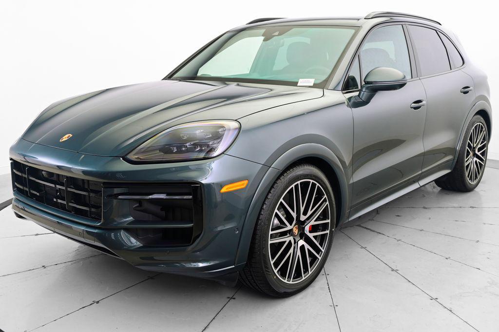 new 2025 Porsche Cayenne car, priced at $161,935
