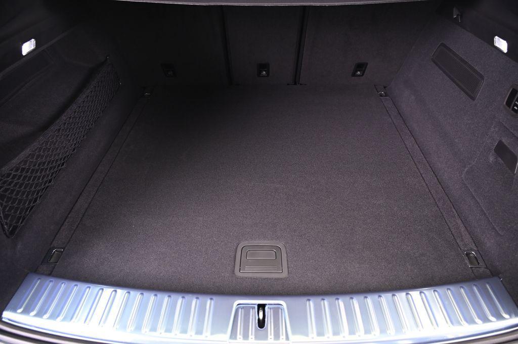 new 2025 Porsche Cayenne car, priced at $161,935
