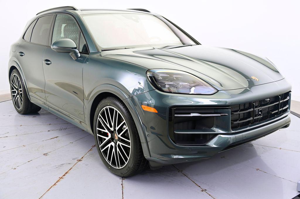 new 2025 Porsche Cayenne car, priced at $161,935