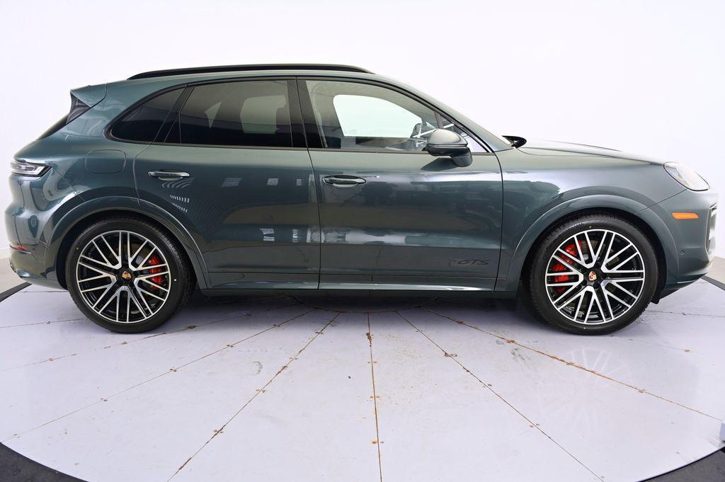 new 2025 Porsche Cayenne car, priced at $161,935