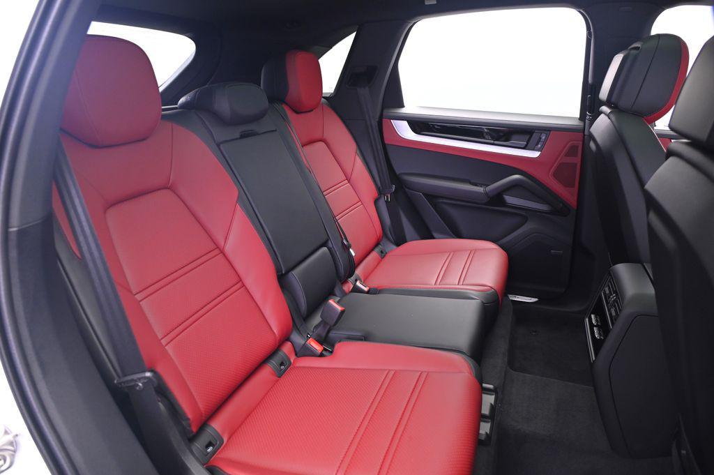 new 2026 Porsche Cayenne car, priced at $113,010