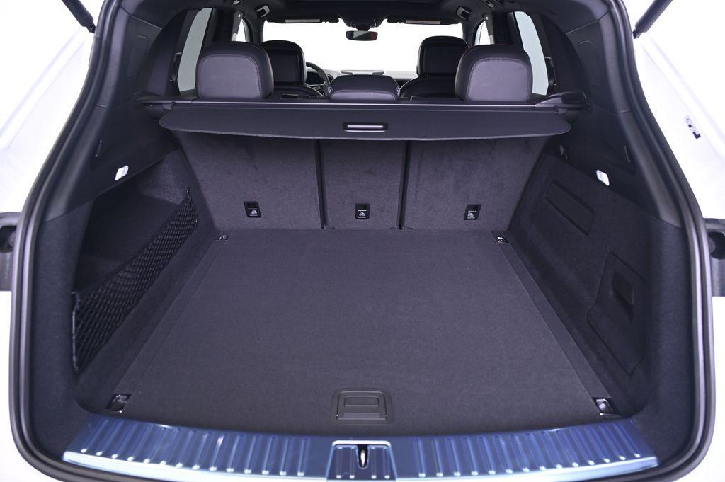 new 2026 Porsche Cayenne car, priced at $113,010