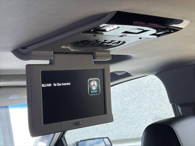 used 2015 Chevrolet Suburban car, priced at $15,950