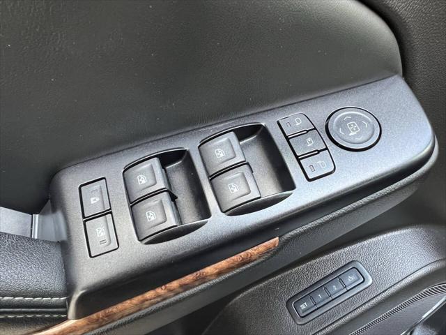 used 2015 Chevrolet Suburban car, priced at $15,950